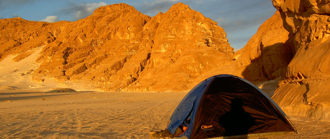 Bivouacking at the desert